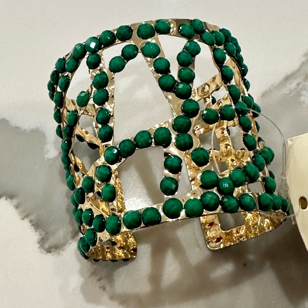 NWT Amrita Singh cuff bracelet emerald color accent jewels